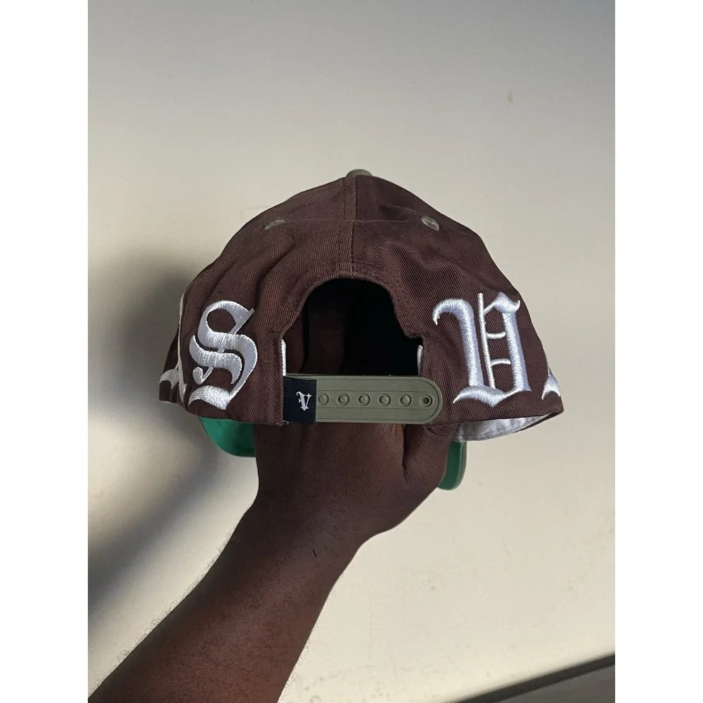 Valabasas Unisex Old English Script Wrap-Around Snapback Hat Brown One Size